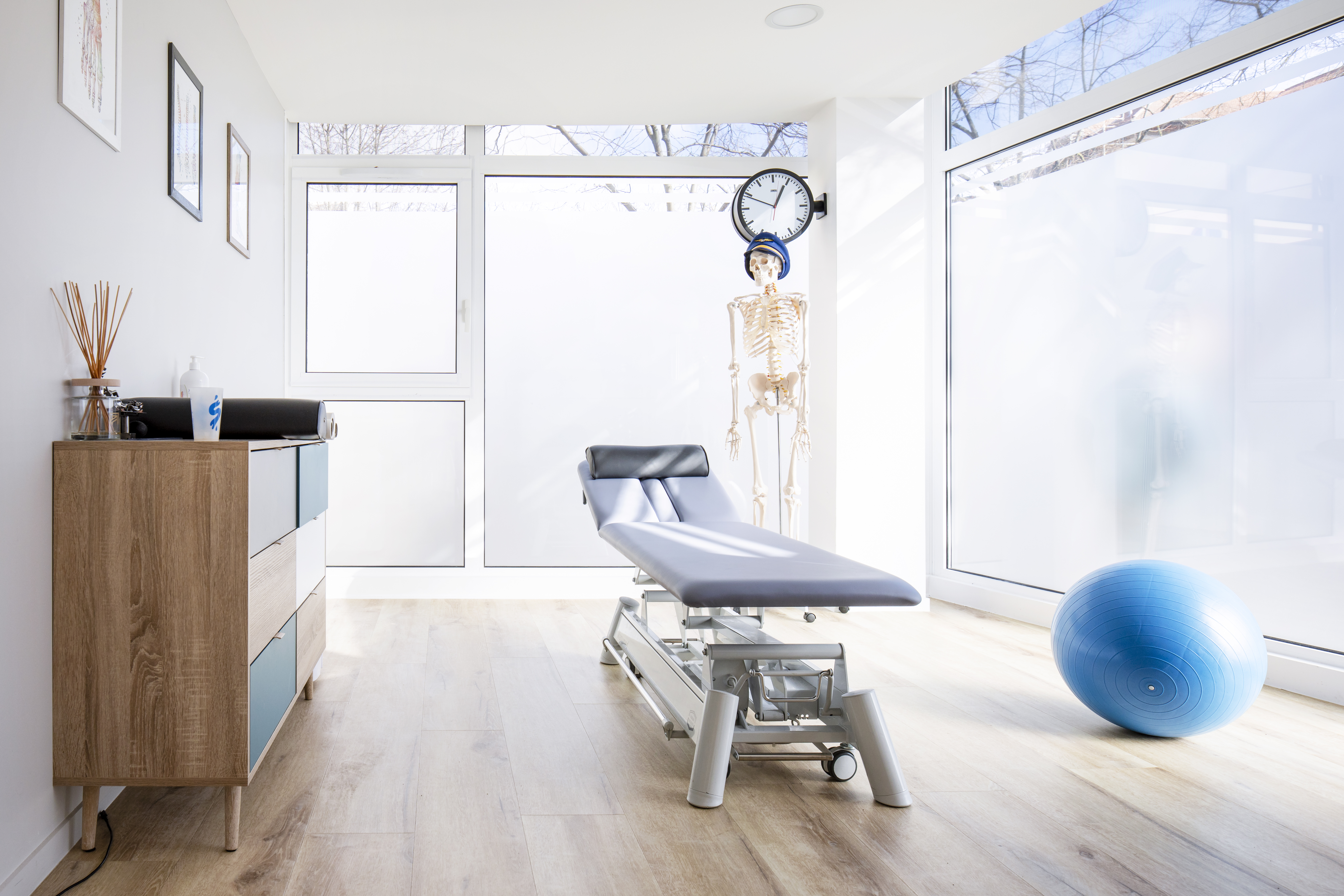 Gandy Architecture Cabinet Medical 02